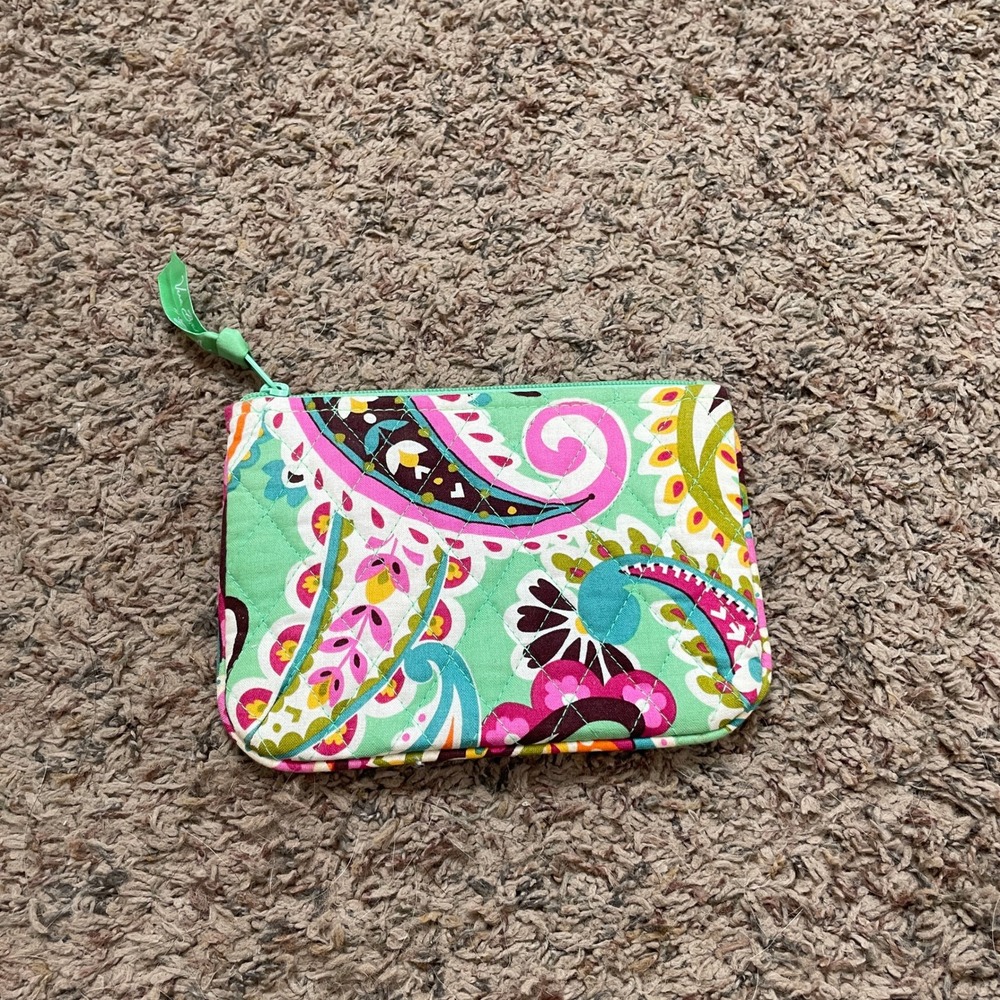Vera Bradley Quilted Cotton Tutti Frutti Green Paisley Zip Pouch Small Wallet